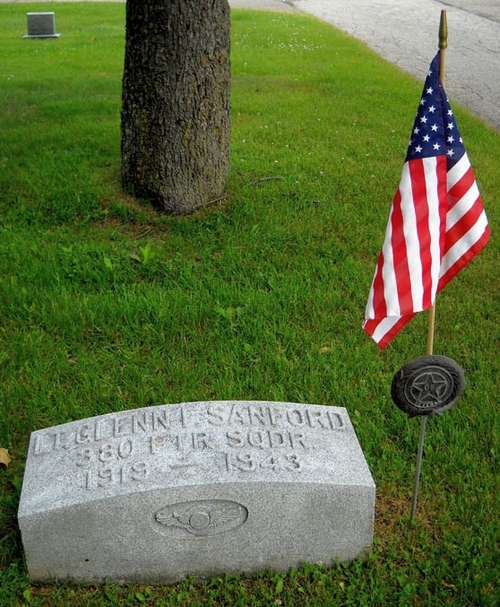Glenn Sanford Grave